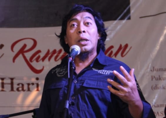 Komeng Dukung Penyegelan Wisata di Puncak: Jangan Pilih Kasih!